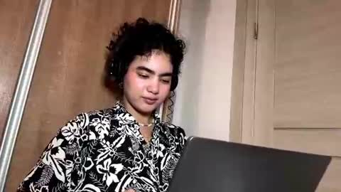 Kelly online show from 24, 6, 2026