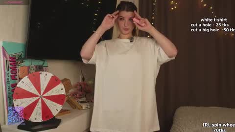 Snapshot of temperaturka chatting on 13, 10, 2025 Sarah     online show from 13, 10, 2025