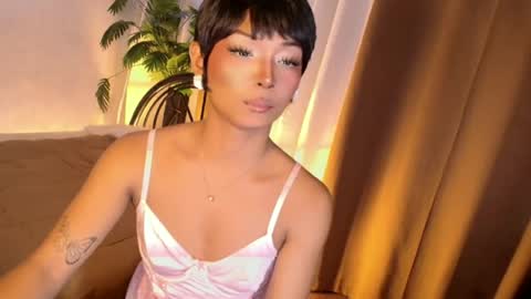 Snapshot of temptation_ashley chatting on 18, 6, 2026 temptation_ashley online show from 18, 6, 2026