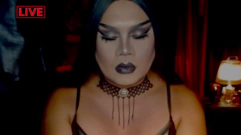 Snapshot of temptress_cocoxxx chatting on 21, 6, 2026 Mistress Coco online show from 21, 6, 2026