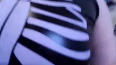 Pixie and Tentacle Overlord online show from 6, 11, 2025