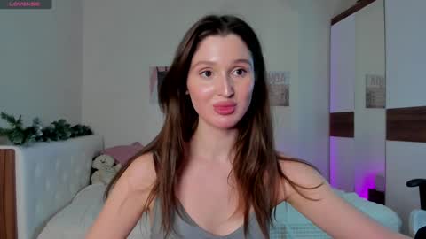 Snapshot of tender_babyy chatting on 28, 1, 2025 Sexy girl Li online show from 28, 1, 2025