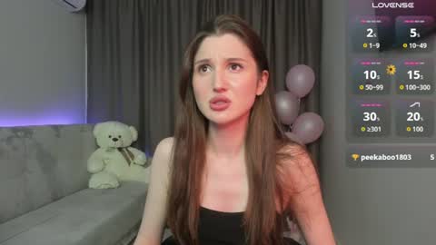 Snapshot of tender_babyyy chatting on 18, 6, 2026 Amina online show from 18, 6, 2026