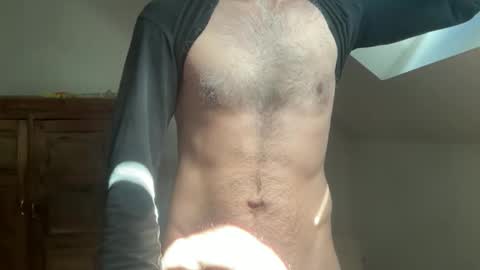 Snapshot of tender_joy_love chatting on 12, 9, 2025 tender_joy_love online show from 12, 9, 2025