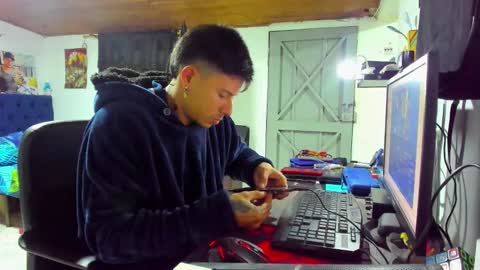 teoyes_ online show from 8, 11, 2025