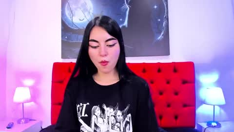 Snapshot of teresa_moon chatting on 6, 2, 2025 TERESA Give me a good rating if you enjoy my show online show from 6, 2, 2025