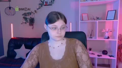 Snapshot of teresa_shy chatting on 1, 6, 2026 your love online show from 1, 6, 2026