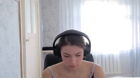 Anny Simpson online show from 26, 9, 2025