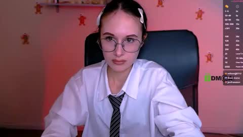 tessa_tea online show from 7, 1, 2026