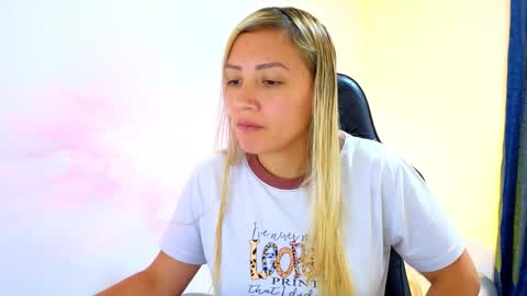 Tessy online show from 13, 11, 2025