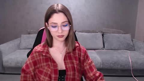 Tessa online show from 4, 12, 2025