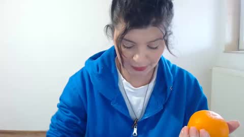 naughty tess online show from 7, 2, 2025