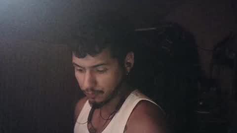 Snapshot of testotease chatting on 10, 1, 2025 Milo online show from 10, 1, 2025