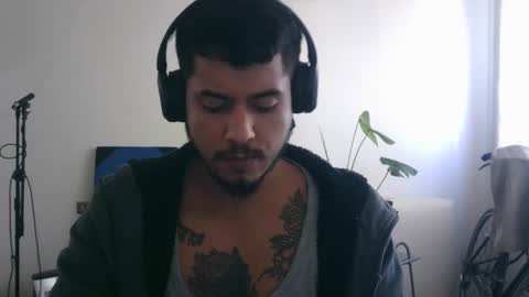 Snapshot of testotease chatting on 19, 1, 2025 Milo online show from 19, 1, 2025