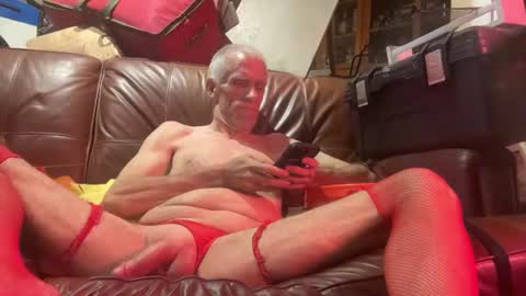 Snapshot of texpig chatting on 4, 8, 2026 TexPig online show from 4, 8, 2026