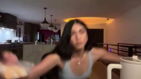 babygirlmami online show from 18, 1, 2026