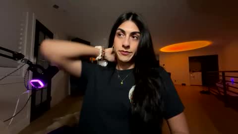 babygirlmami online show from 19, 3, 2026