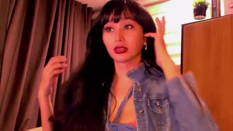 Snapshot of th3r3sa chatting on 2, 12, 2024 th3r3sa online show from 2, 12, 2024