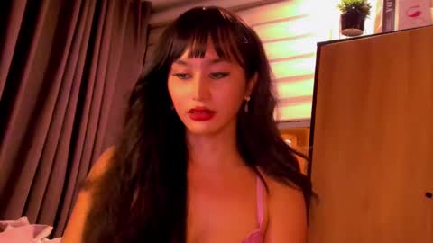 Snapshot of th3r3sa chatting on 14, 12, 2024 th3r3sa online show from 14, 12, 2024