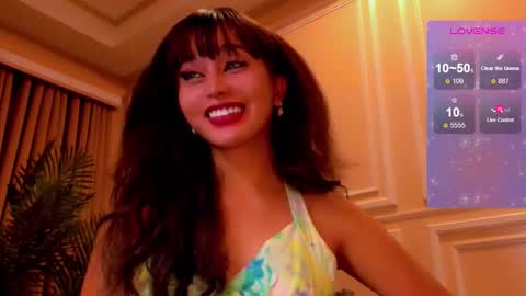 Snapshot of th3r3sa chatting on 18, 10, 2025 th3r3sa online show from 18, 10, 2025