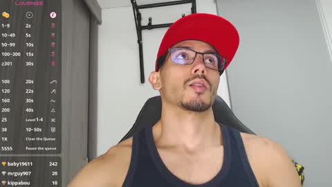 Snapshot of th_russ chatting on 11, 2, 2025 INSTAGRAM Th1rss online show from 11, 2, 2025