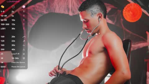 Snapshot of th_russ chatting on 12, 3, 2025 INSTAGRAM Th1rss online show from 12, 3, 2025