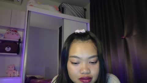 AbbieThai  online show from 8, 1, 2025