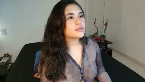 Snapshot of thaisadara24 chatting on 7, 7, 2026 T H A I S online show from 7, 7, 2026