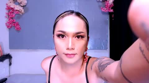 Snapshot of thalia_venture chatting on 1, 5, 2026 Thalia online show from 1, 5, 2026