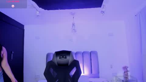 Snapshot of thaliabrooks_ chatting on 15, 6, 2026 Thalia online show from 15, 6, 2026
