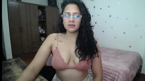 Snapshot of thaliacooper chatting on 8, 2, 2026 online show from 8, 2, 2026