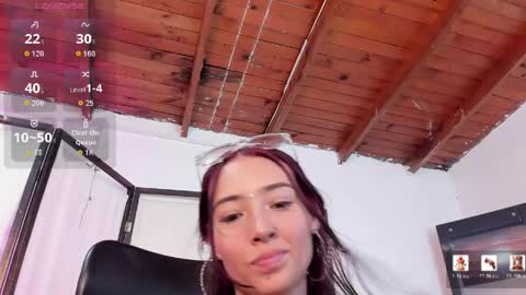 Snapshot of thaliawood4 chatting on 18, 5, 2026 thaliawood4 online show from 18, 5, 2026