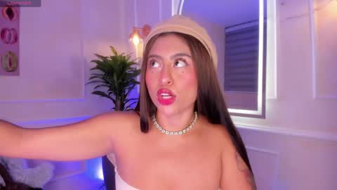 Snapshot of thamaragen_ chatting on 19, 4, 2026 tamara gen online show from 19, 4, 2026