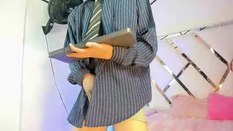 Snapshot of thanier_18 chatting on 16, 5, 2026 thanier_18 online show from 16, 5, 2026