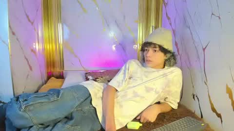 Snapshot of thanier_18 chatting on 21, 6, 2026 thanier_18 online show from 21, 6, 2026
