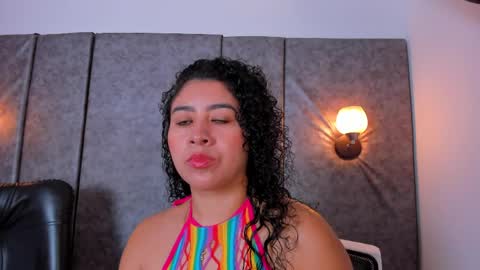 Snapshot of thara_webstter chatting on 2, 5, 2026 thara webstter online show from 2, 5, 2026
