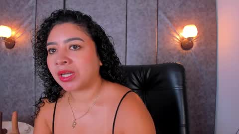 Snapshot of thara_webstter chatting on 30, 5, 2026 thara webstter online show from 30, 5, 2026