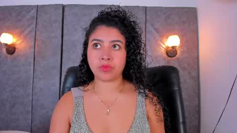 Snapshot of thara_webstter chatting on 22, 6, 2026 thara webstter online show from 22, 6, 2026