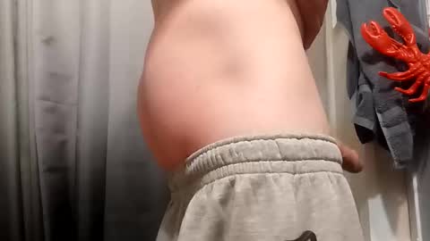 Snapshot of thatb1 chatting on 3, 3, 2025 thatb1 online show from 3, 3, 2025