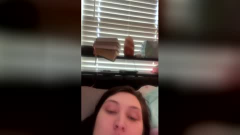 thatbaby070200000 online show from 19, 2, 2026