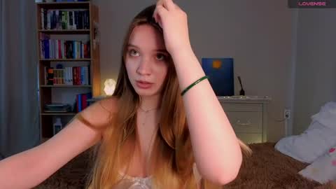 Snapshot of thatonerabbit chatting on 24, 5, 2026 Alice online show from 24, 5, 2026