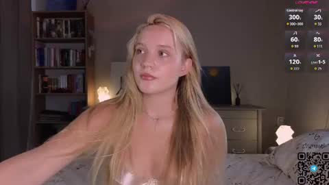 Snapshot of thatonerabbit chatting on 10, 7, 2026 Alice online show from 10, 7, 2026