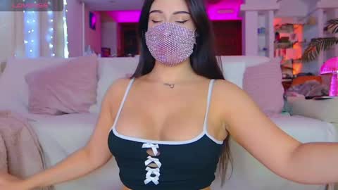 Snapshot of the__sabenna chatting on 17, 5, 2026 Madina online show from 17, 5, 2026