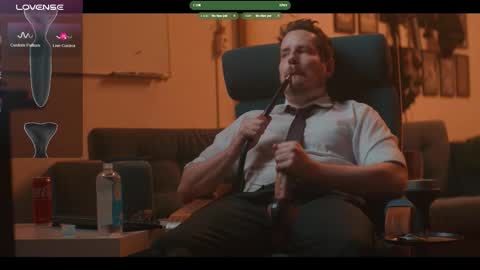 Snapshot of the_dilf chatting on 4, 2, 2026 The DILF - online show from 4, 2, 2026