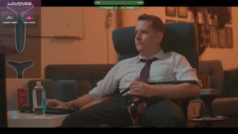 Snapshot of the_dilf chatting on 27, 2, 2026 The DILF - online show from 27, 2, 2026