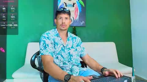 Snapshot of the_golden_boys chatting on 18, 12, 2025 SCOTT THEO KAMERON GENDERSON online show from 18, 12, 2025