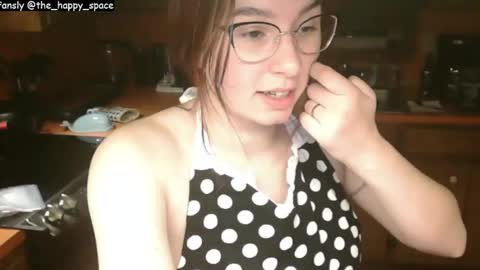 MATERNITY LEAVE  online show from 10, 3, 2025