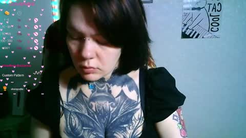 the_ice_owl online show from 12, 11, 2025