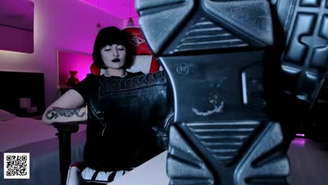 Snapshot of the_inamorata chatting on 6, 10, 2025 Goddess Misha online show from 6, 10, 2025