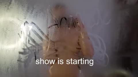 Snapshot of the_pussy_boulevard chatting on 30, 4, 2026 Anna online show from 30, 4, 2026